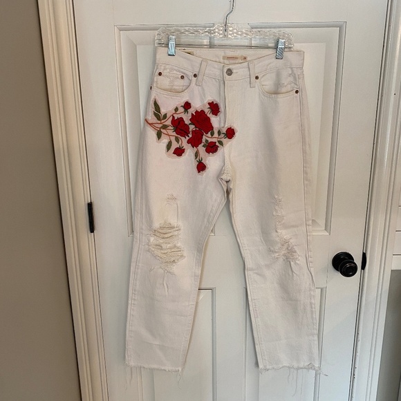 Levi's Wedgie Straight custom Embellished Jeans White one of a kind 33905 - Picture 3 of 16